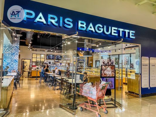 Paris Baguette by null