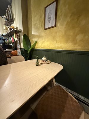 Darjeeling Kitchen & Café by null