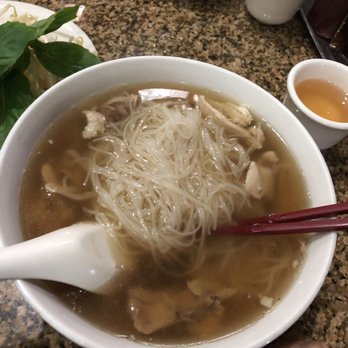 Pho Hung - Yuck. Chicken with beef broth. - Vietnamese Near Me - Portland, Oregon Pho Hung - Yuck. Chicken with beef broth. - Vietnamese Near Me - Portland, Oregon