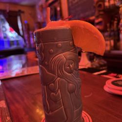 Tiki Haven - Pink flamingo