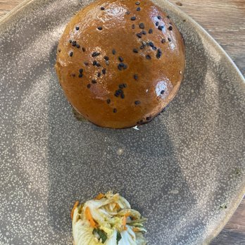 Moku Kitchen - Fish sandwich.. but looks more like a fish burger. :) yummy bun! - Cocktail Bars Near Me - Honolulu, Hawaii
