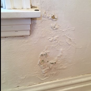 All the Way Home Inspections - Water is entering the wall near the window and causing damage - Home Inspectors Near Me All the Way Home Inspections - Water is entering the wall near the window and causing damage - Home Inspectors Near Me
