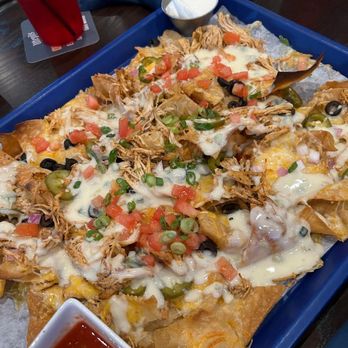 Lakewood Tavern - nachos - Gluten-Free Near Me - Lake Elmo, Minnesota Lakewood Tavern - nachos - Gluten-Free Near Me - Lake Elmo, Minnesota