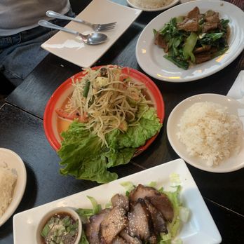 Krung Thep Thai Cuisine - Kra Kanar Moo Krob kor moo yang spicy Papaya Salad - Thai Near Me - Chicago, Illinois Krung Thep Thai Cuisine - Kra Kanar Moo Krob kor moo yang spicy Papaya Salad - Thai Near Me - Chicago, Illinois