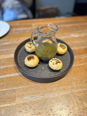 Roti Chai by null