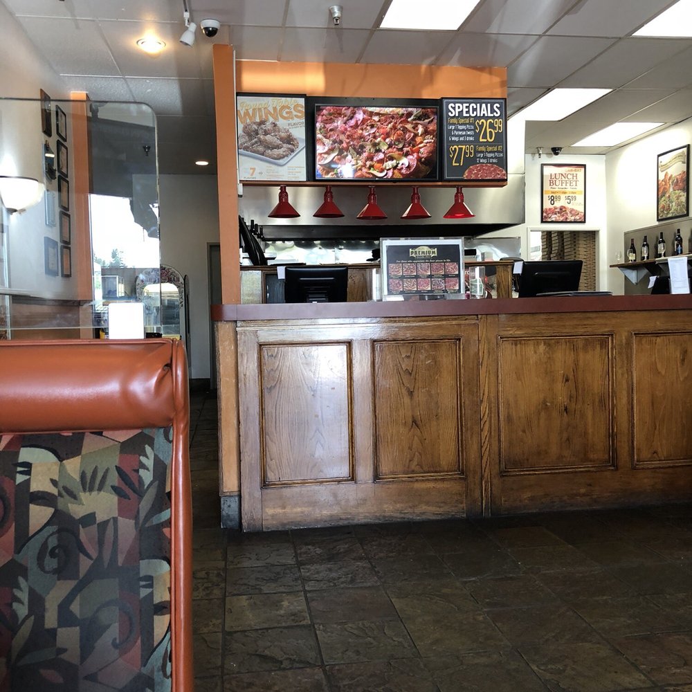 Round Table Pizza - Pizza Near Me - Dana Point, California Round Table Pizza - Pizza Near Me - Dana Point, California