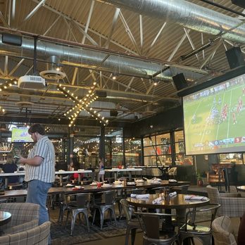 Culinary Dropout - Inside - New American Near Me - Tucson, Arizona