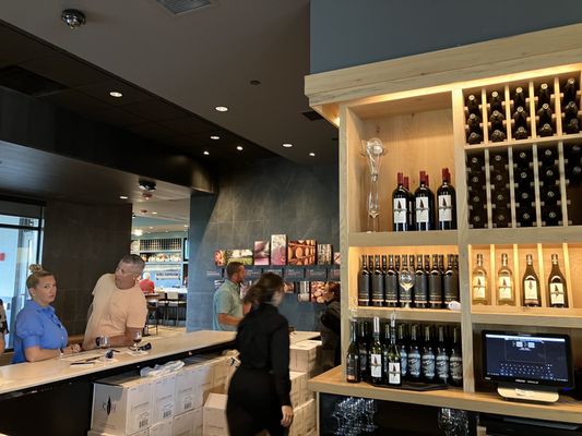 COOPER’S HAWK WINERY & RESTAURANT- SARASOTA - Updated July 2025 - 302 ...