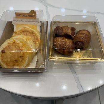 Tous Les Jours - Bakeries Near Me - Henderson, Nevada