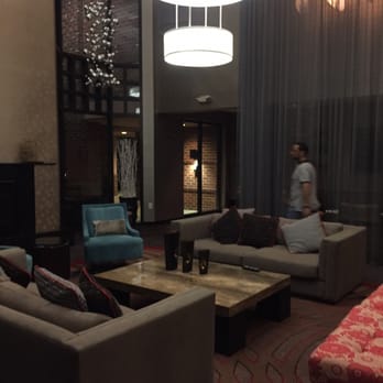 Courtyard by Marriott Dulles Town Center - Lobby sitting area - Hotels Near Me - Dulles, Virginia Courtyard by Marriott Dulles Town Center - Lobby sitting area - Hotels Near Me - Dulles, Virginia