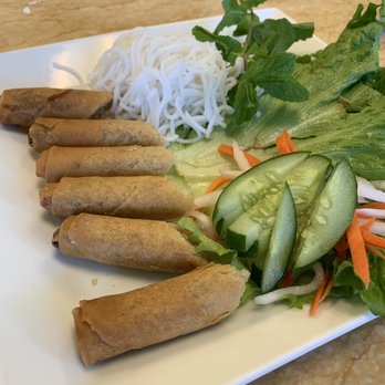 Stadium Pho - Small and thin spring rolls. Not worth the price. - Vietnamese Near Me - Honolulu, Hawaii Stadium Pho - Small and thin spring rolls. Not worth the price. - Vietnamese Near Me - Honolulu, Hawaii