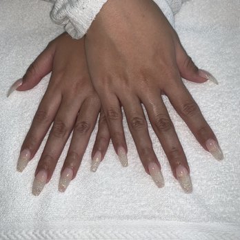 Sunshine Nails - Nail Salons Near Me - San Francisco, California