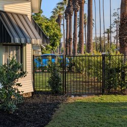 Bradford Fence Co - 5 Ft Wrought Iron