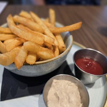 The Dotted Line - Truffle Fries, bacon-shallot aioli - Breakfast & Brunch Near Me - Honolulu, Hawaii