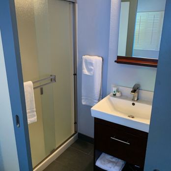 Silicon Valley Inn - Hotels Near Me - Belmont, California Silicon Valley Inn - Hotels Near Me - Belmont, California