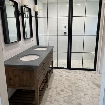R&S Precision Welding - Shower Glass/Steel Pivot Door with extension - Metal Fabricators Near Me R&S Precision Welding - Shower Glass/Steel Pivot Door with extension - Metal Fabricators Near Me