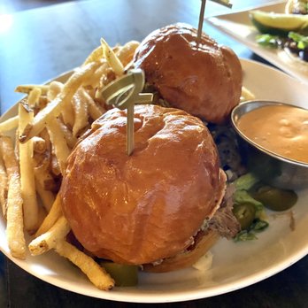Bar Dojo - HH Khalua Pork Sliders - Asian Fusion Near Me - Edmonds, Washington