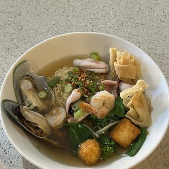 Thai Noodle - Seafood Ba Mee (Egg Noodle) - Thai Near Me - Toronto, Ontario Thai Noodle - Seafood Ba Mee (Egg Noodle) - Thai Near Me - Toronto, Ontario