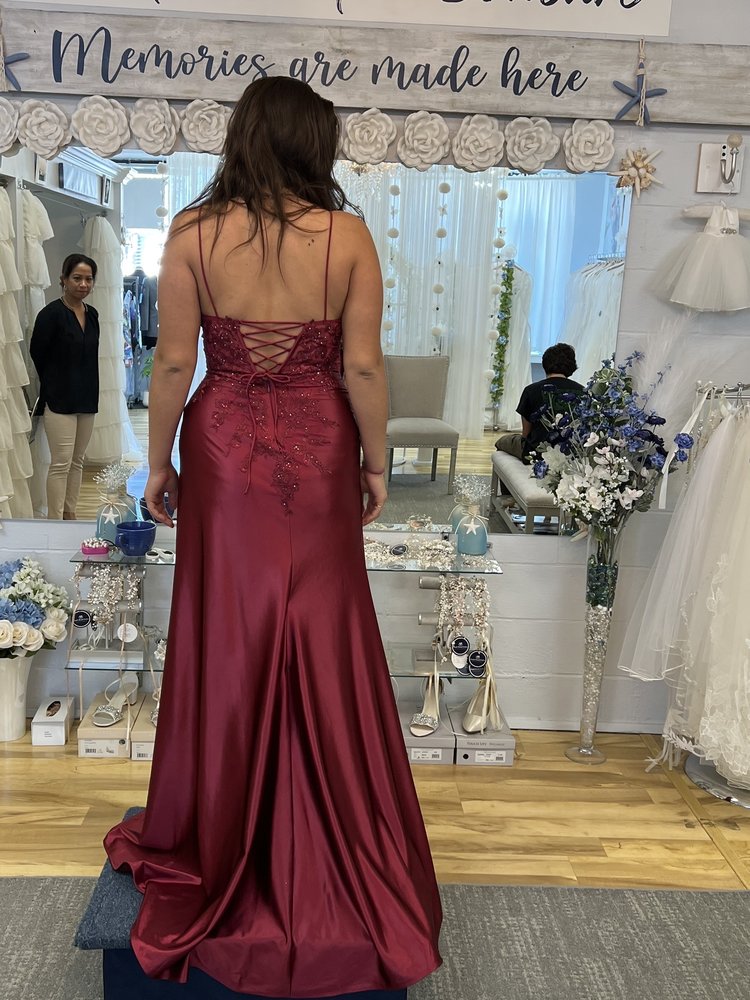 Seaside Bridal Couture Logo