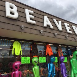 Beaver's the Dime Store - Exterior