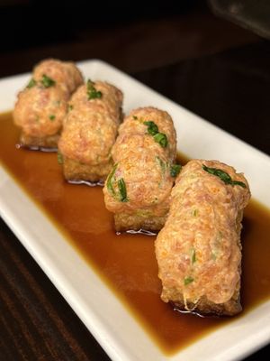 Toni's Sushi Bar by null