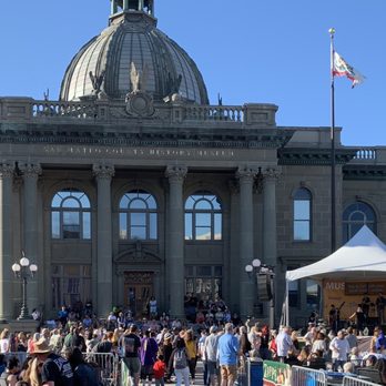 redwood city drive in theater