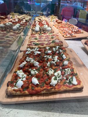 Unregular Pizza by null