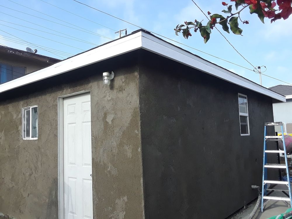 Slide of Gonzalez & Vasquez General Construction