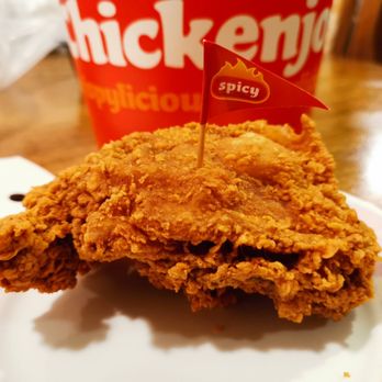 Jollibee - Spicy chickenjoy... Where the powder though? - Fast Food Near Me - Skokie, Illinois Jollibee - Spicy chickenjoy... Where the powder though? - Fast Food Near Me - Skokie, Illinois