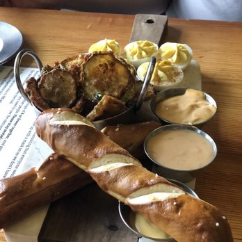 First Draft Taproom & Kitchen - Loved the Pub Sampler! - Bars Near Me - Denver, Colorado