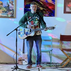 Open Mic at the Flood Gallery
