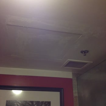 The Edgewater Hotel - Bathroom ceiling - Hotels Near Me - Seattle, Washington The Edgewater Hotel - Bathroom ceiling - Hotels Near Me - Seattle, Washington