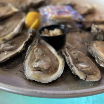 Blue Bayou Restaurant & Oyster Bar