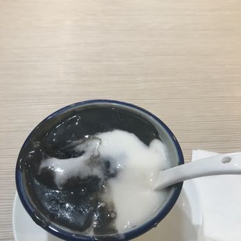 UC Dessert - I mixed it a bit already but it had black sticky rice on top - Desserts Near Me - Oakland, California