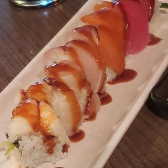 Bei - Rainbow roll - Sushi Bars Near Me - Scottsdale, Arizona