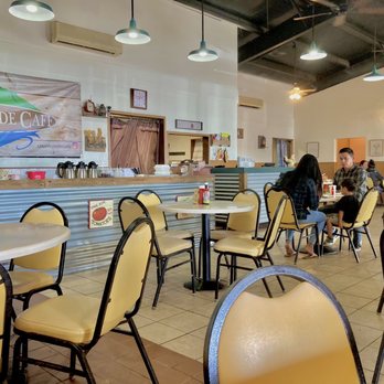 Countryside Cafe - Indoors - Breakfast & Brunch Near Me - Keaau, Hawaii