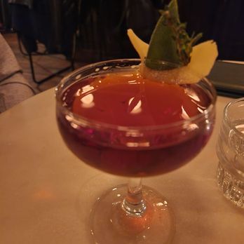 Common Good Cocktail House - Cocktail Bars Near Me - Glen Ellyn, Illinois