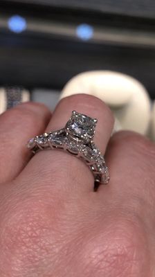 New York Jewelers 115 Photos 201 Reviews Jewelry 11 N Wabash Ave Chicago Il Phone Number Yelp