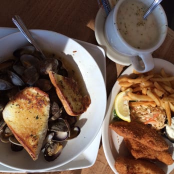 Lowell's Restaurant - Clam chowder, clams in white sauce, fish and chips - American Near Me - Seattle, Washington Lowell's Restaurant - Clam chowder, clams in white sauce, fish and chips - American Near Me - Seattle, Washington