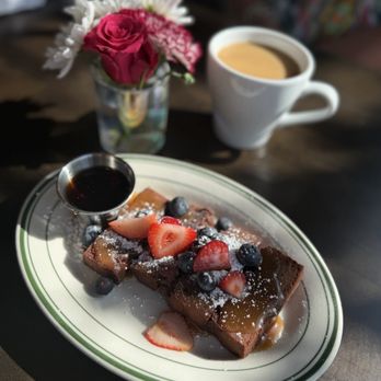 Taste Kitchen Bar - Deep Fried Bread Pudding French Toast Sticks - Breakfast & Brunch Near Me - Houston, Texas