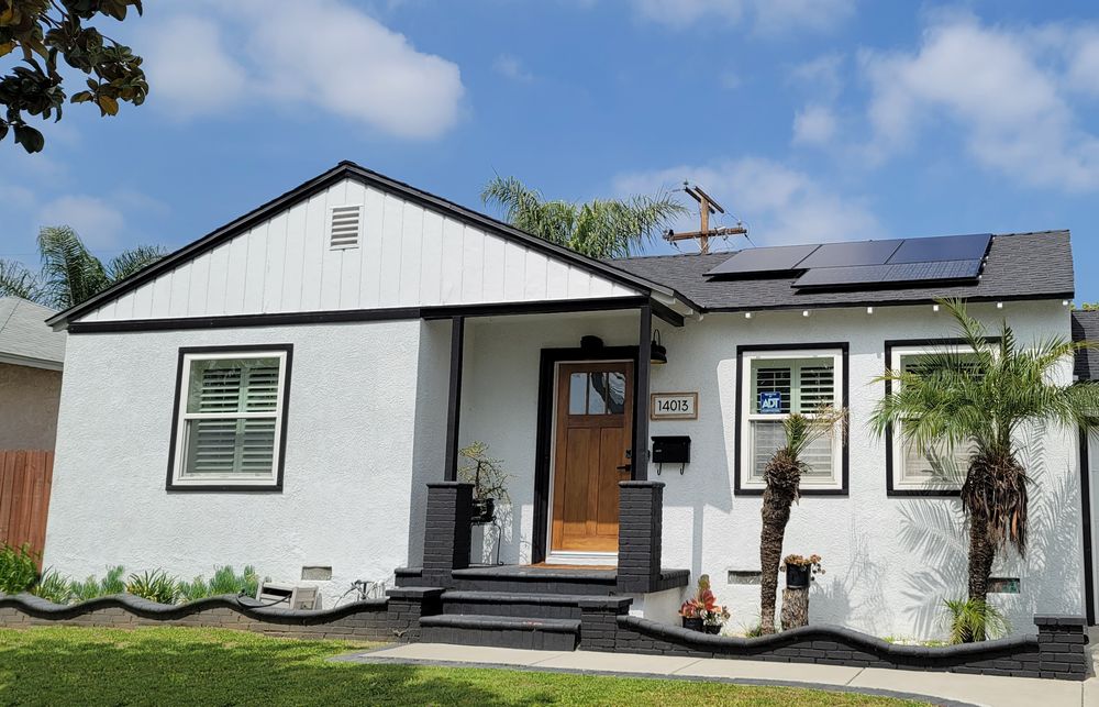 Slide of Premier Roofs & Solar