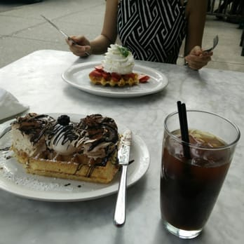 Nero Waffles - mocha & heaven topping + ice americano - Desserts Near Me - Vancouver, British Columbia