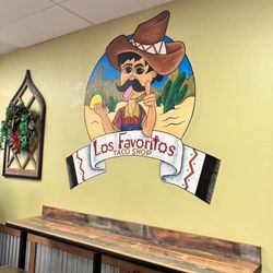 Los Favoritos Taco Shop