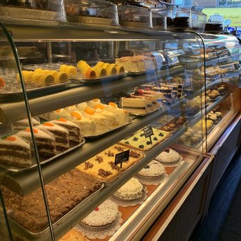 Martha's Country Bakery - Bakeries Near Me - Bayside, New York