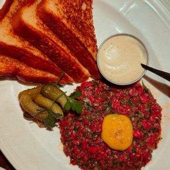 Au Cheval - Steak tartare - Burgers Near Me - New York, New York Au Cheval - Steak tartare - Burgers Near Me - New York, New York