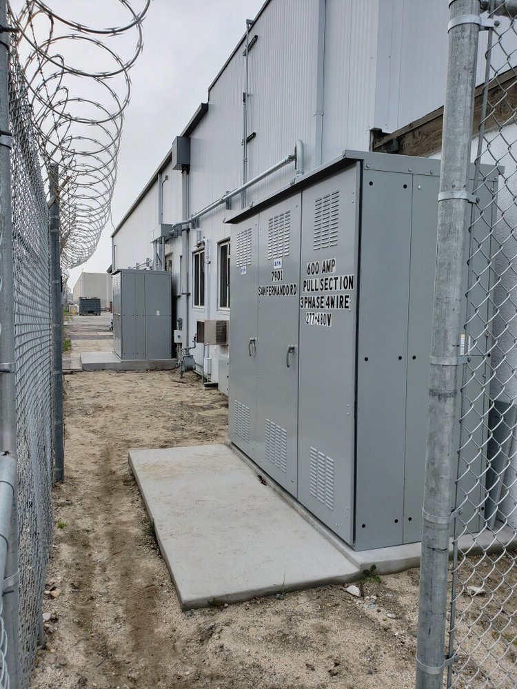 Slide of ACE Construction & Maintenance