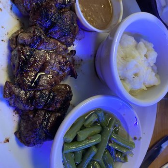 Texas Roadhouse - Filet medallions - Barbeque Near Me - Alcoa, Tennessee