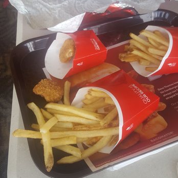 Wendy's - This is the kids nugget meal missing the toy and the dipping sauce - Burgers Near Me - Sun City, California