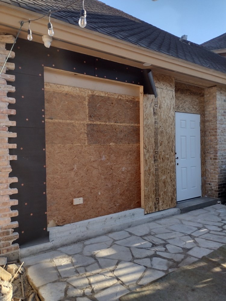 Slide of Universal Tech Service