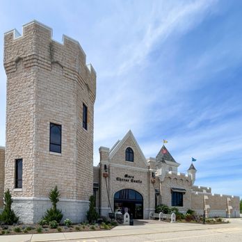 Mars Cheese Castle - Mars Cheese Castle - Bakeries Near Me - Kenosha, Wisconsin Mars Cheese Castle - Mars Cheese Castle - Bakeries Near Me - Kenosha, Wisconsin